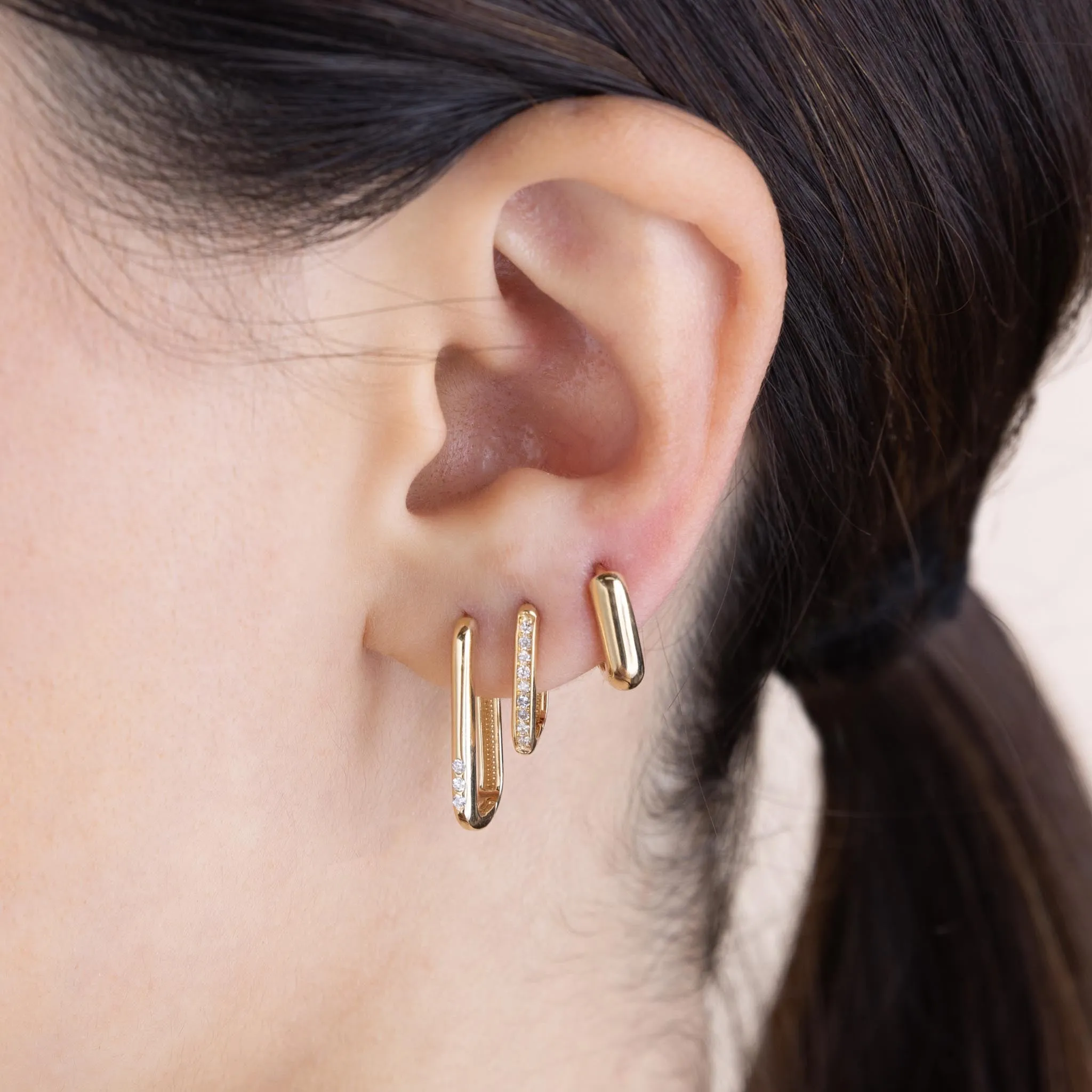14k Pavé Diamond Thick Medium Oval Hinge Hoops