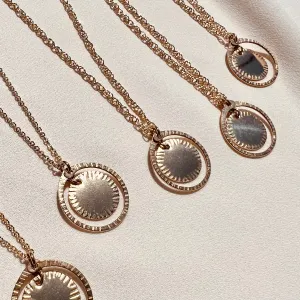 AURORA MEDALLION / GOLD