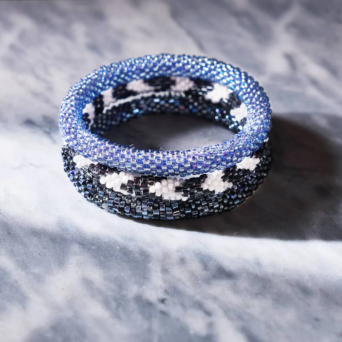 Bermuda Triangle | Himalayan Glass Bead Bracelet