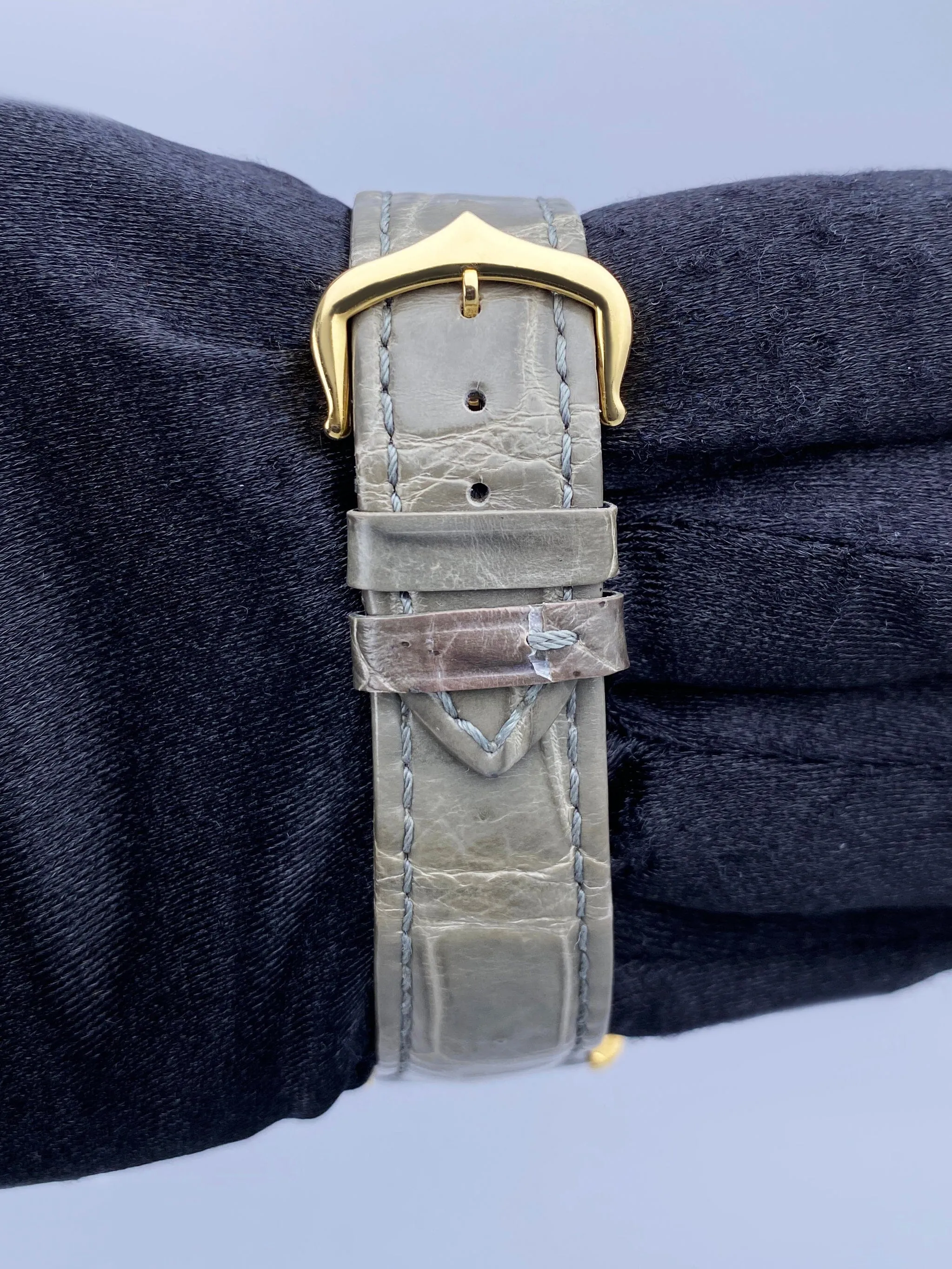 Cartier Tank Louis W1529756 18K Yellow Gold Mens Watch