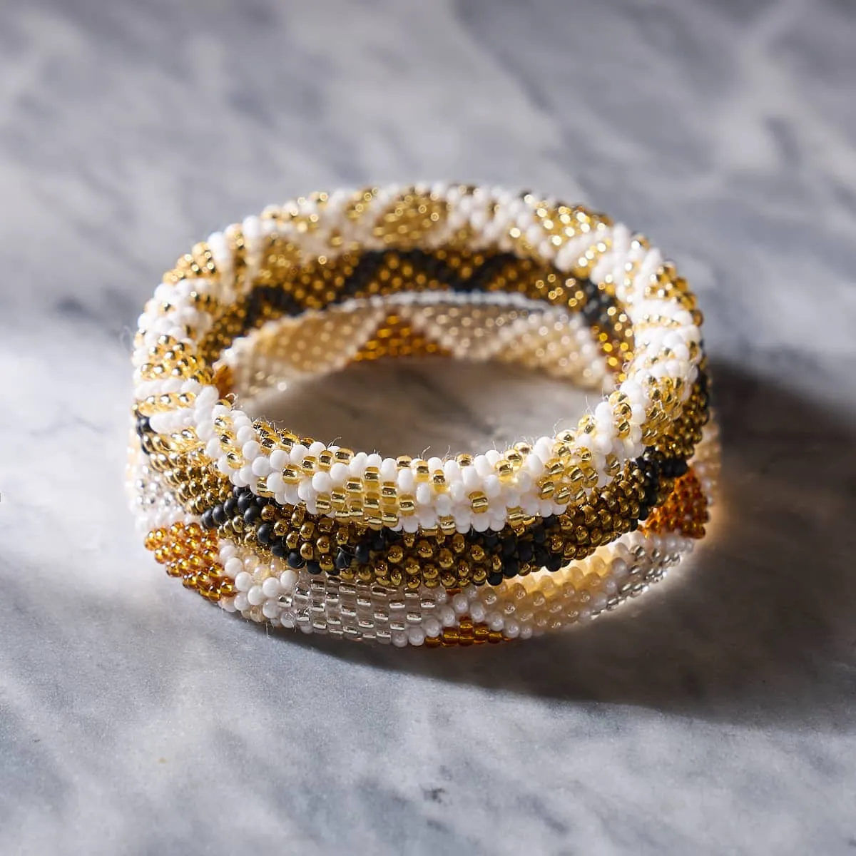 Champagne Spill | Himalayan Glass Bead Bracelet