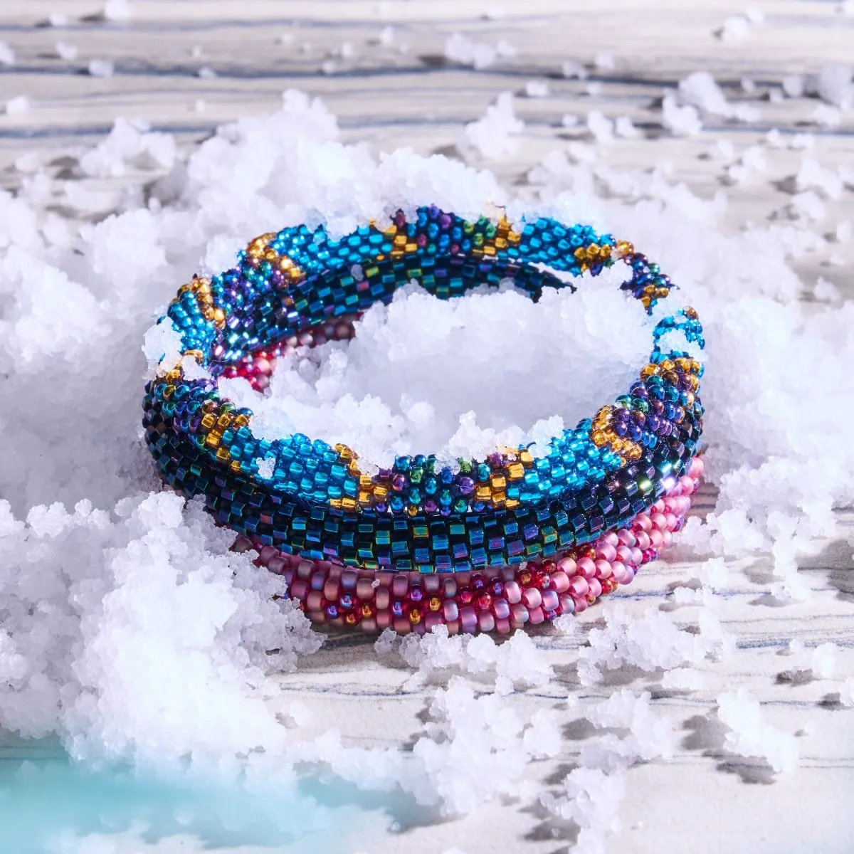Cranberry Wreath | Himalayan Glass Bead Bracelet