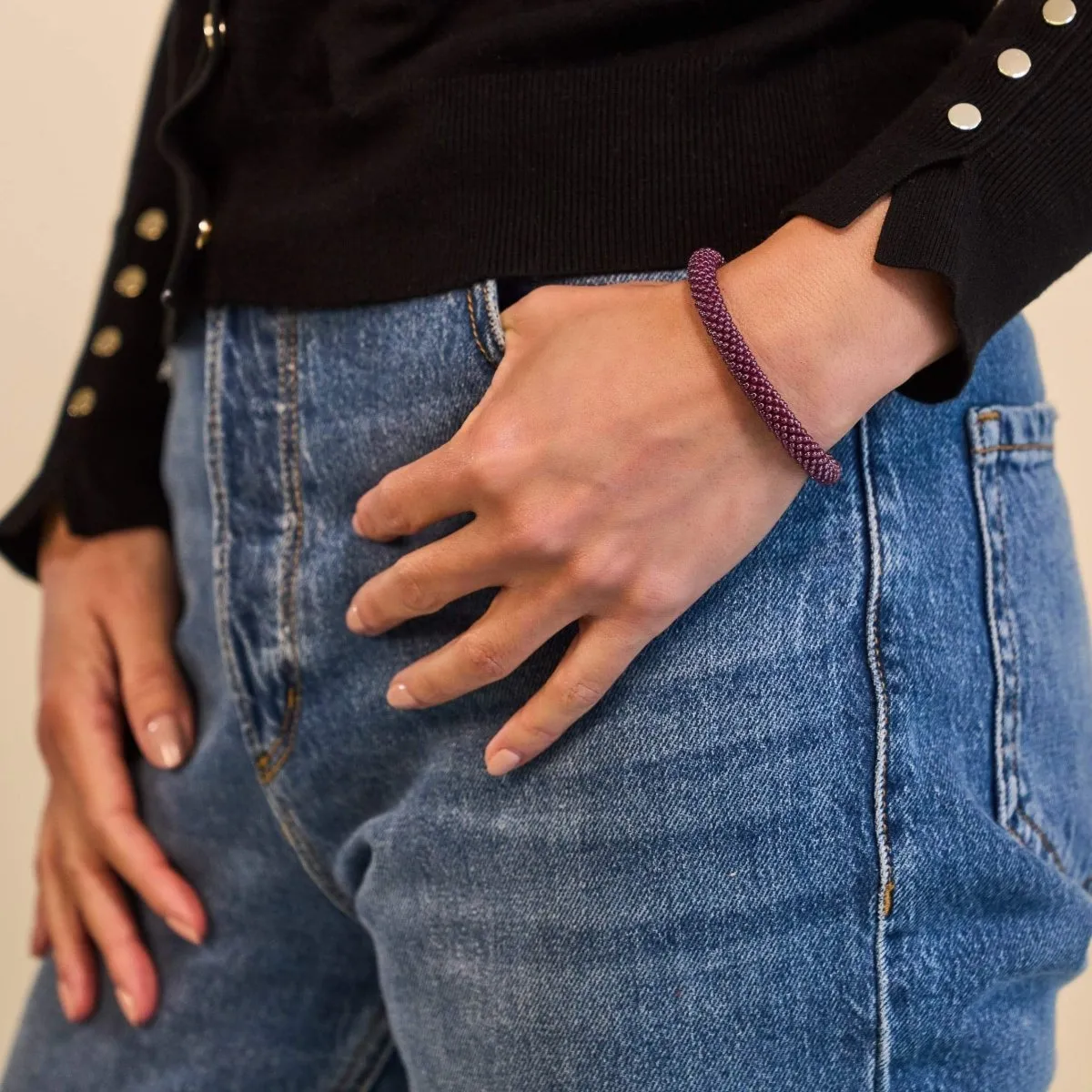 Deep Magenta | Himalayan Glass Bead Bracelet