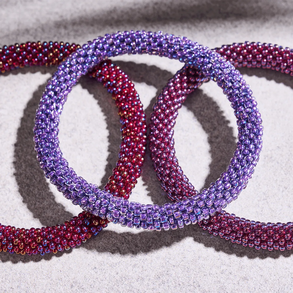 Deep Magenta | Himalayan Glass Bead Bracelet