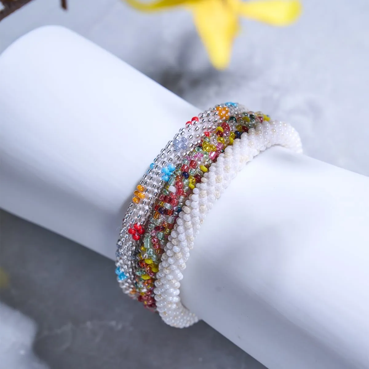Denali Peaks | Himalayan Glass Bead Bracelet