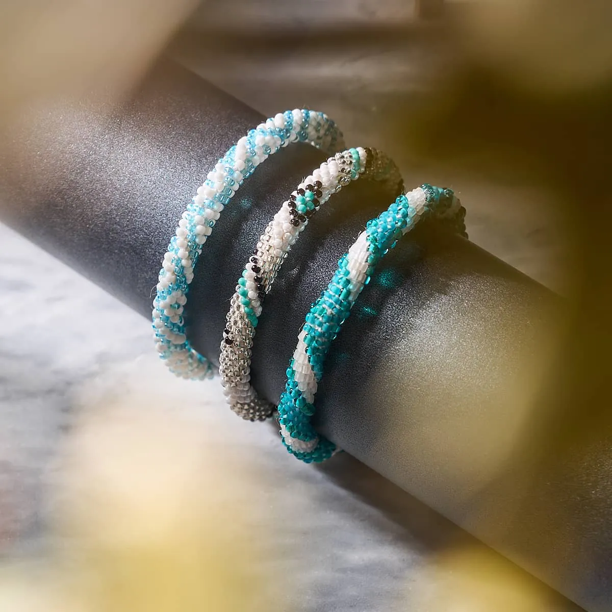 Electric Icicle | Himalayan Glass Bead Bracelet