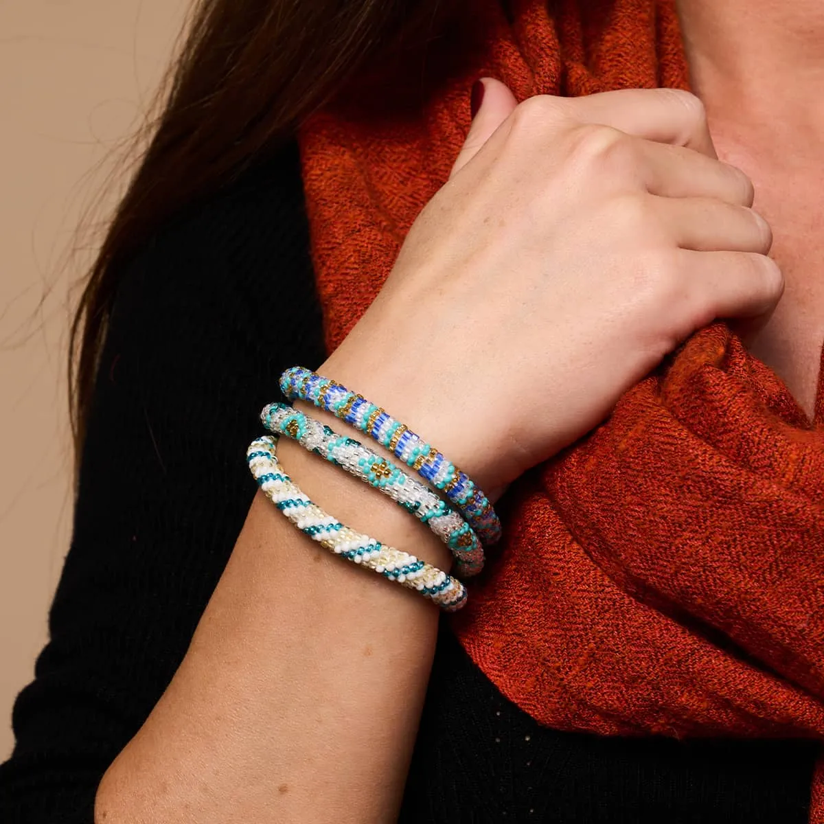 Electric Lizard | Himalayan Glass Bead Bracelet