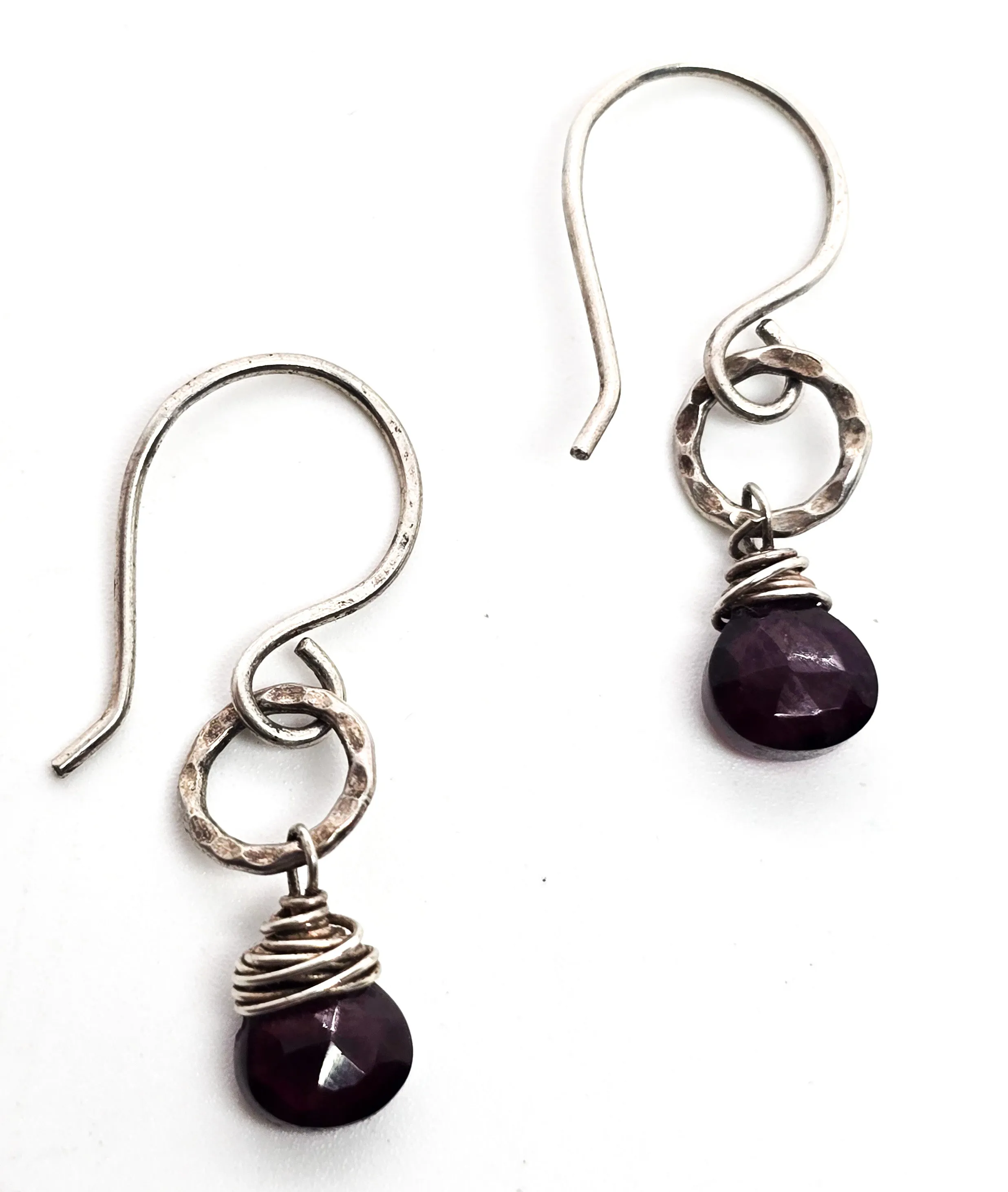Garnet Artisan abstract faceted gemstone hammered sterling silver earrings