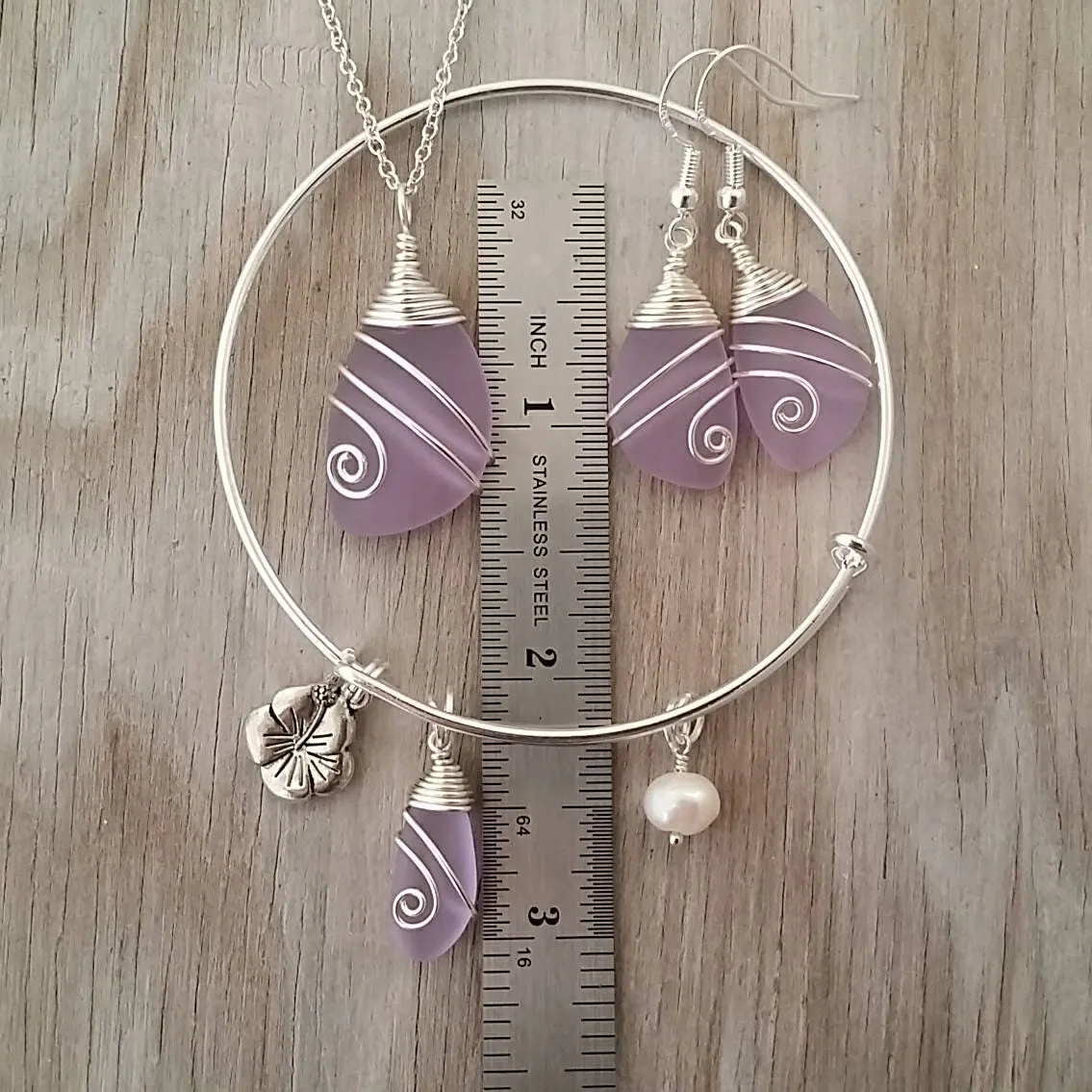 Handmade in Hawaii, Wire wrapped "Magical Color Changing" Purple necklace  earrings  bracelet jewelry set, Hibiscus