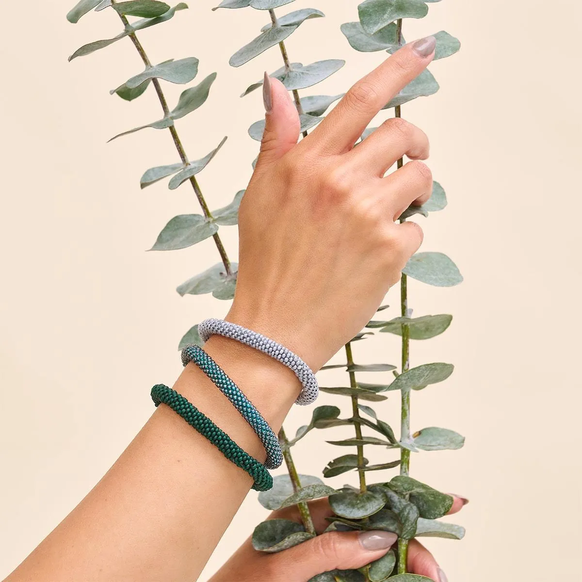 June Bud | Himalayan Glass Bead Bracelet