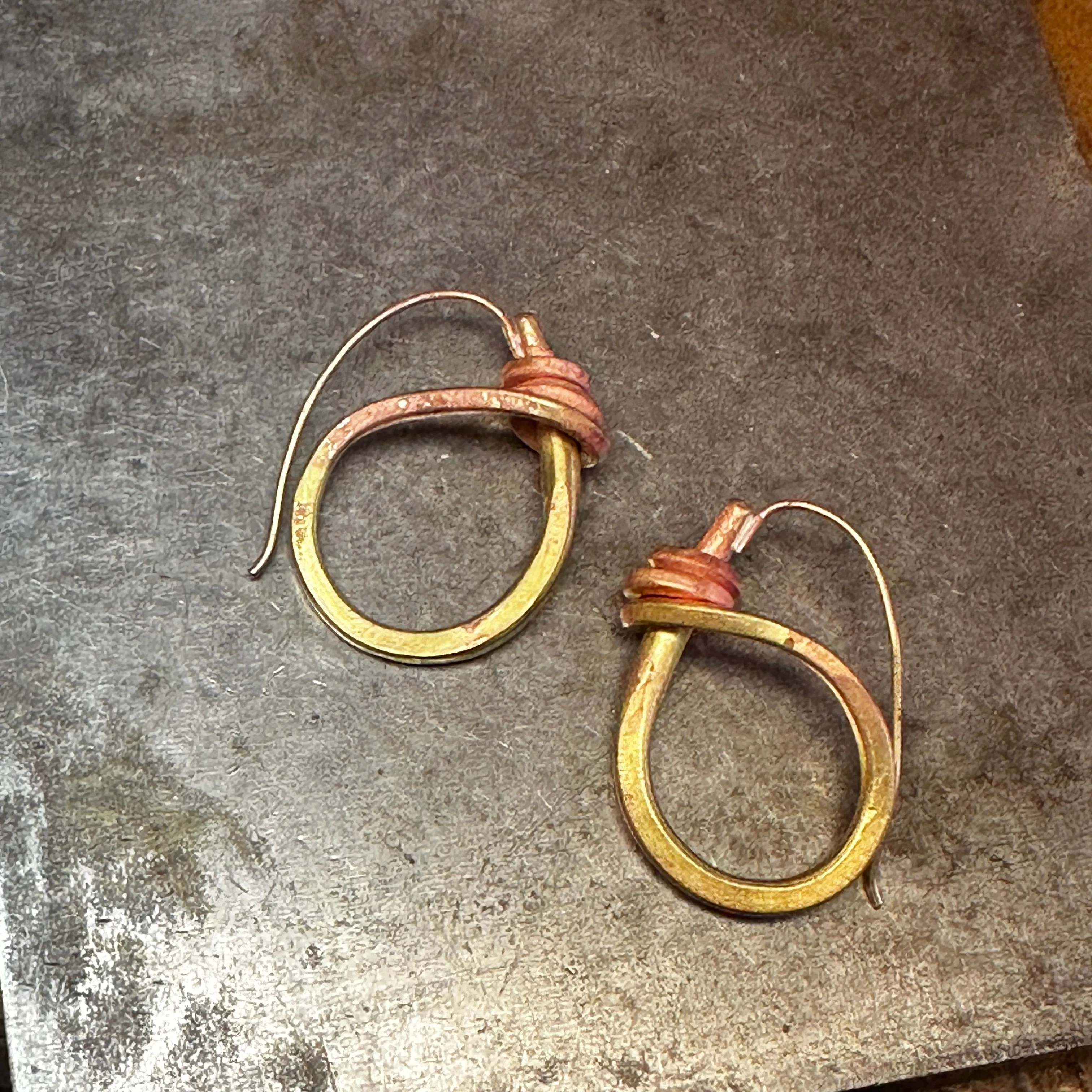 Knot Me- earrings