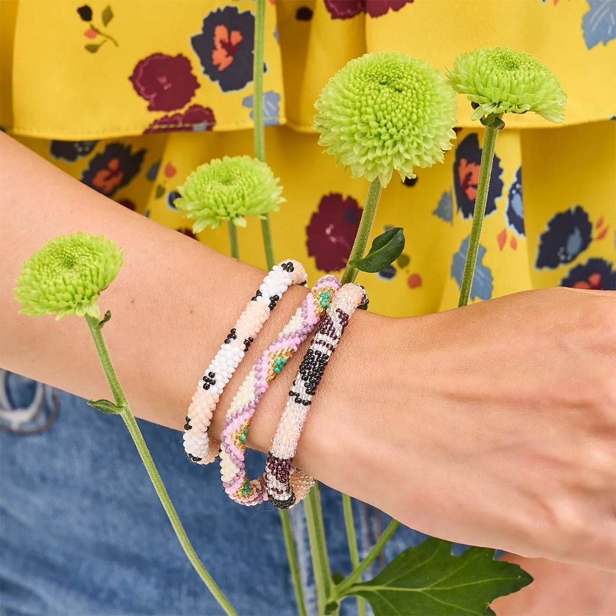 Light Mulberry | Himalayan Glass Bead Bracelet