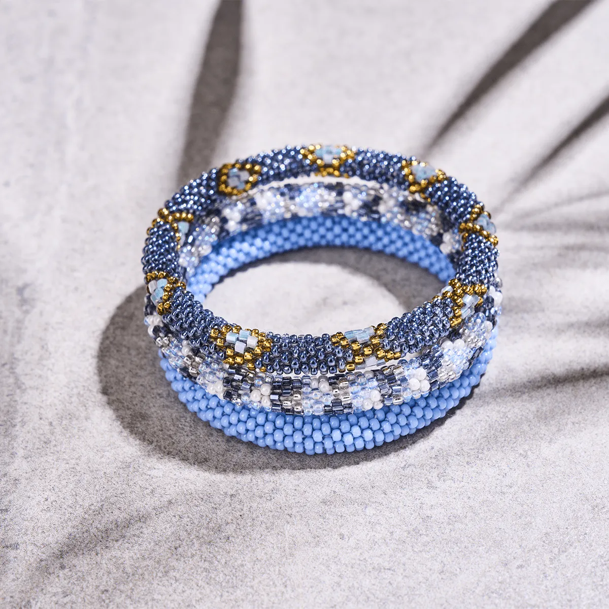 London Fog | Himalayan Glass Bead Bracelet