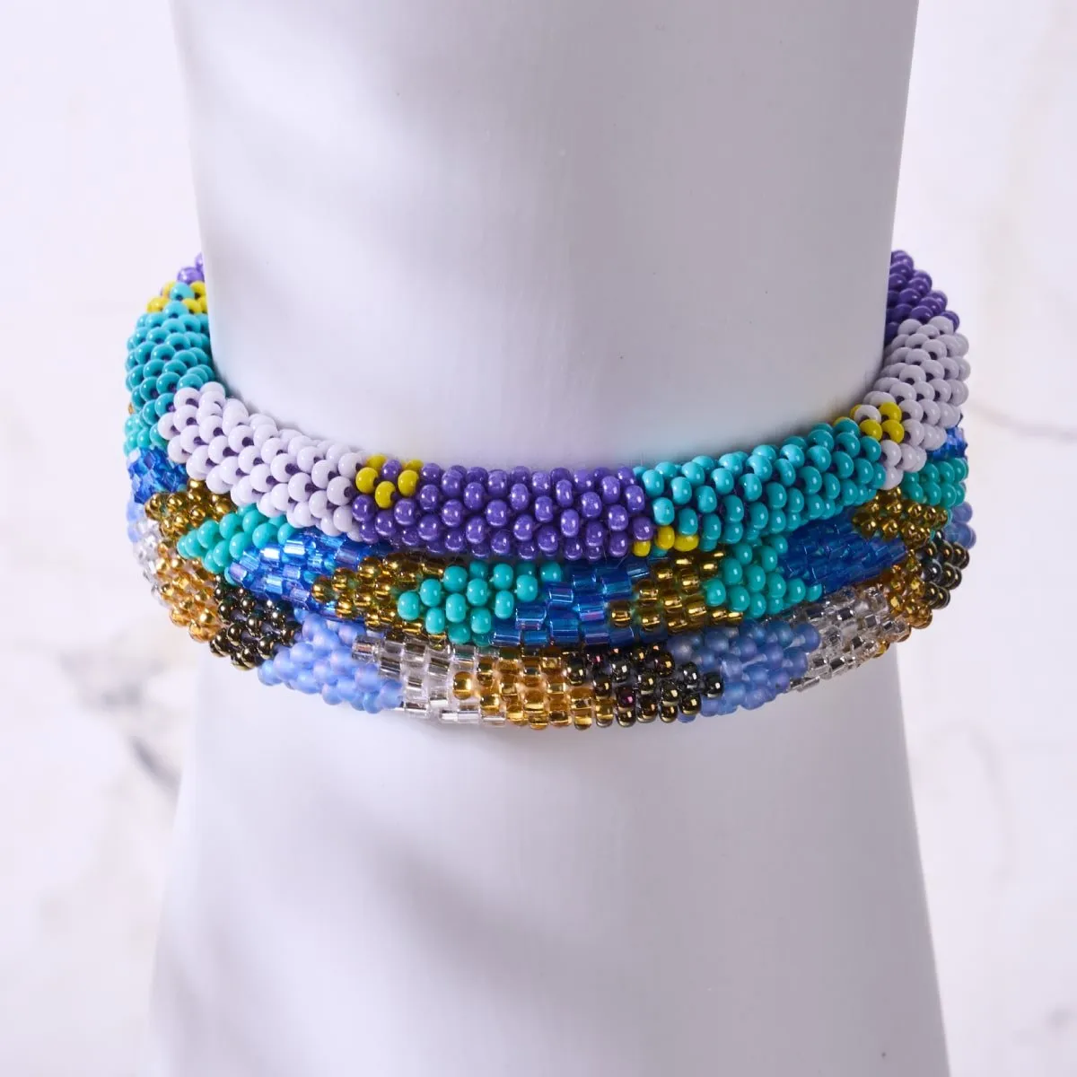 Lost Treasure | Himalayan Glass Bead Bracelet