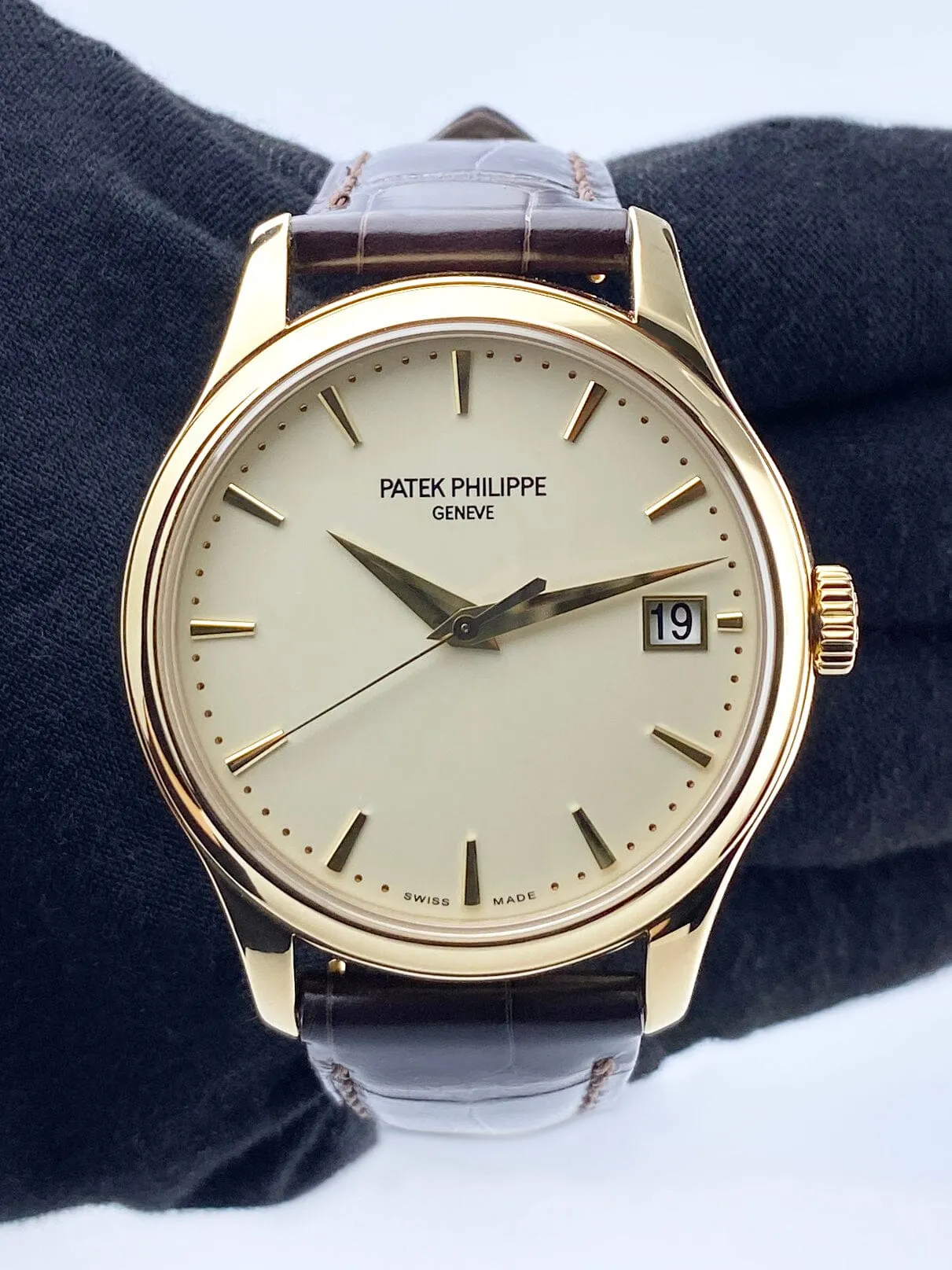 Patek Philippe Calatrava 5227J Ivory Dial 18K Yellow Gold Mens Watch Box Papers