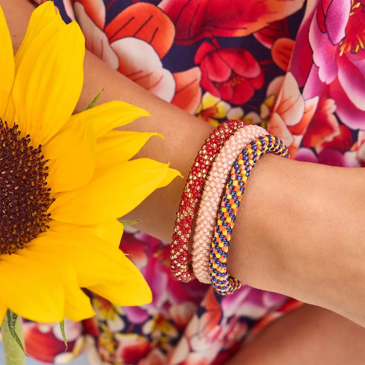 Peach Bellini | Himalayan Glass Bead Bracelet