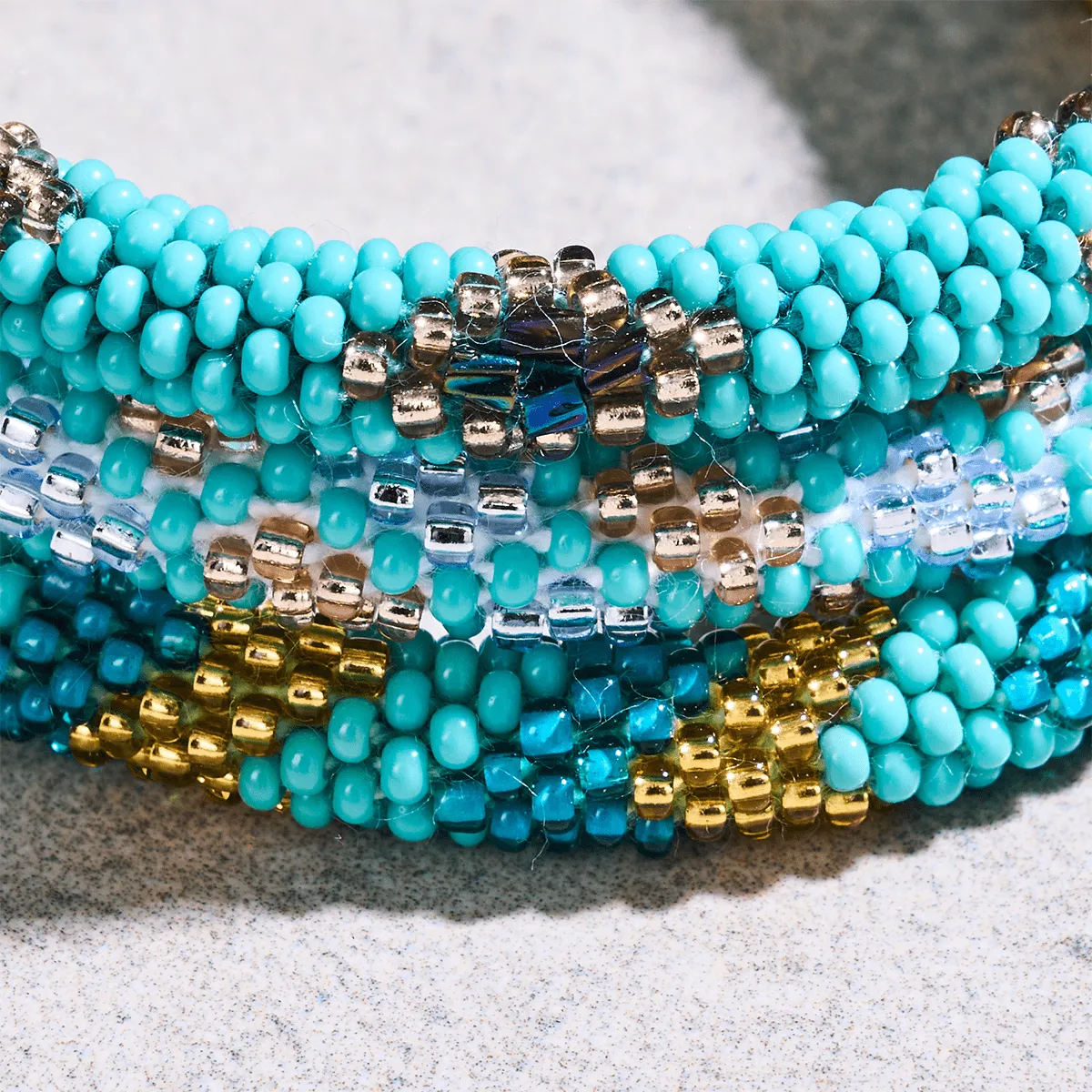 Robins Egg | Himalayan Glass Bead Bracelet