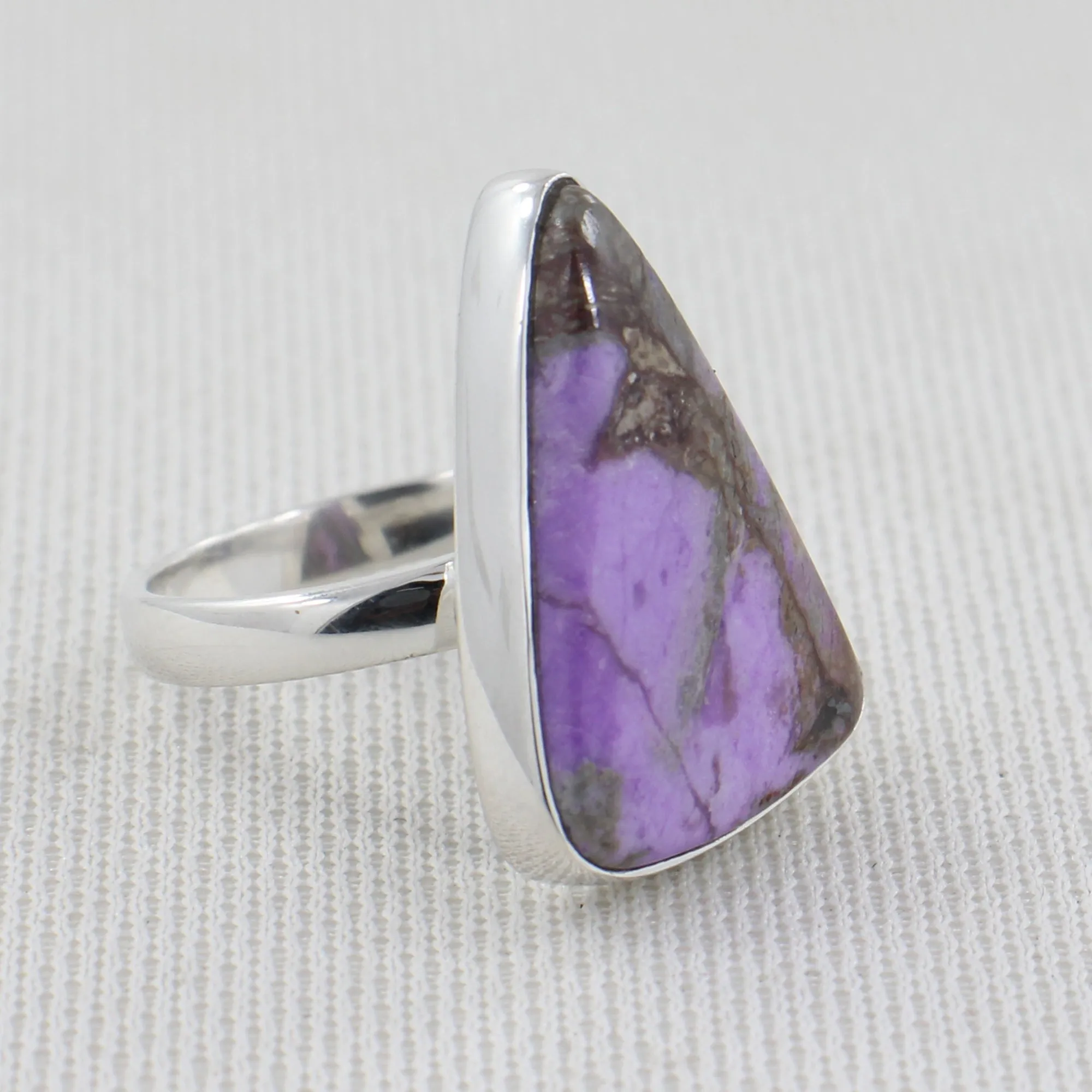 Suzolite Bhatti Silver Rings