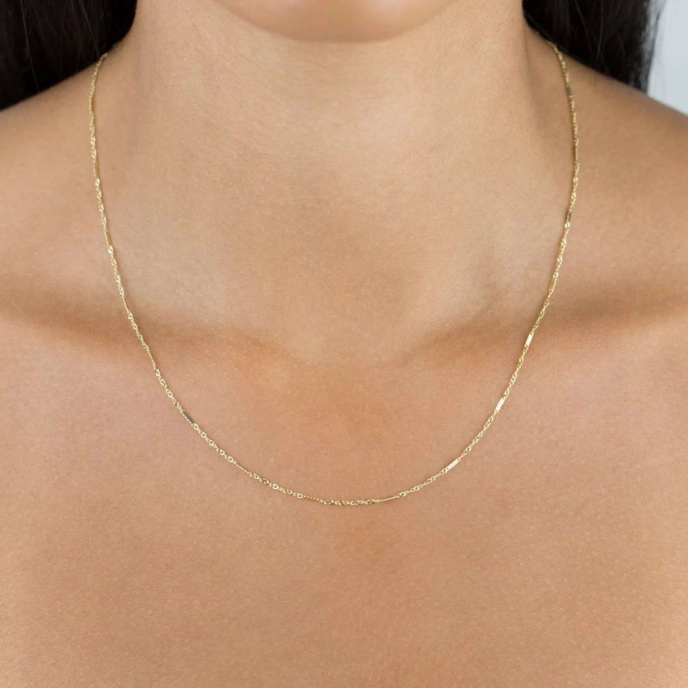 Thin Multi Bar Necklace 14K