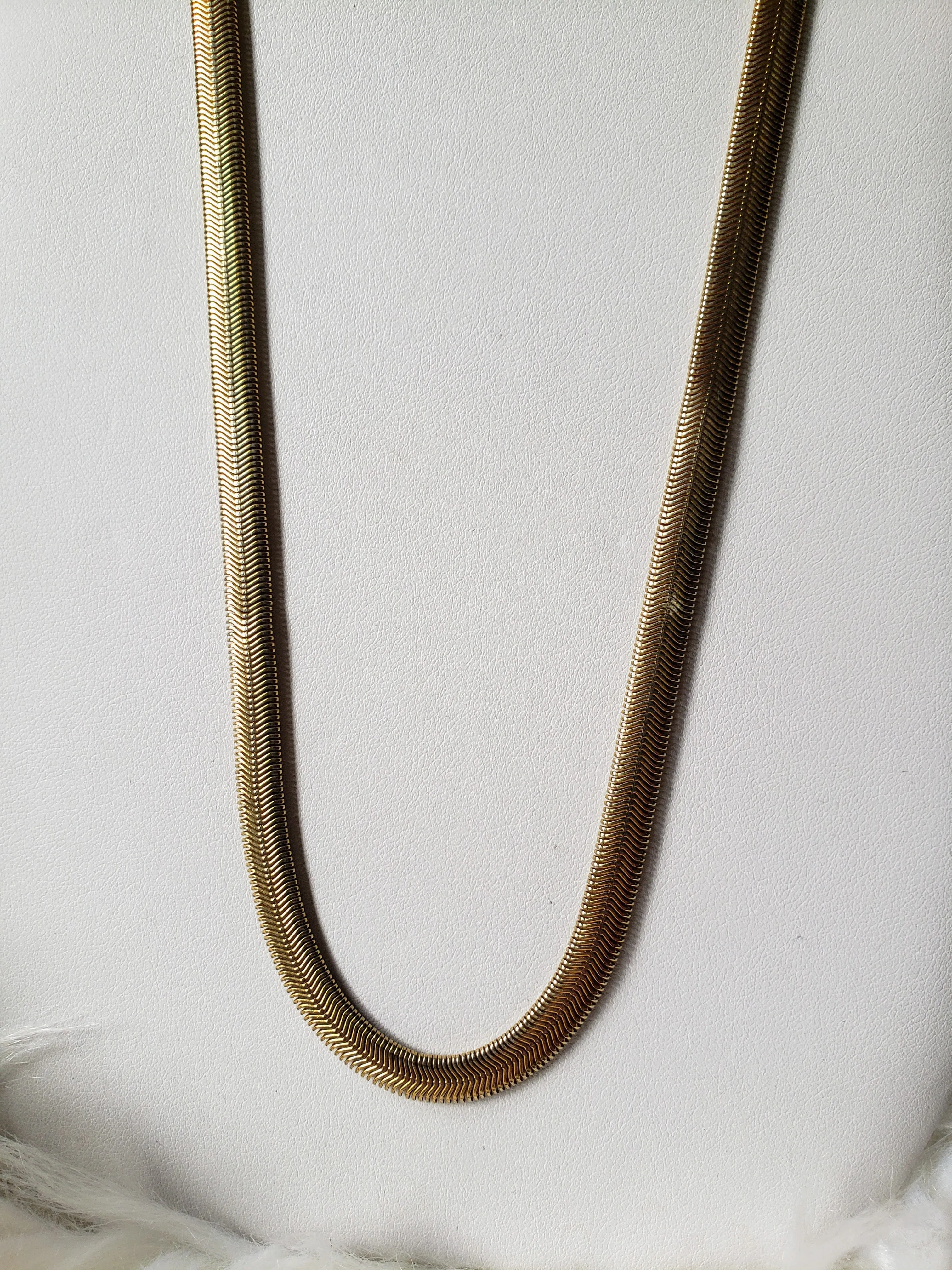 Vintage - Gold Herringbone Necklace